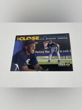 1994 Upper Deck Collector's Choice - Up Close & Personal Michael Jordan #635